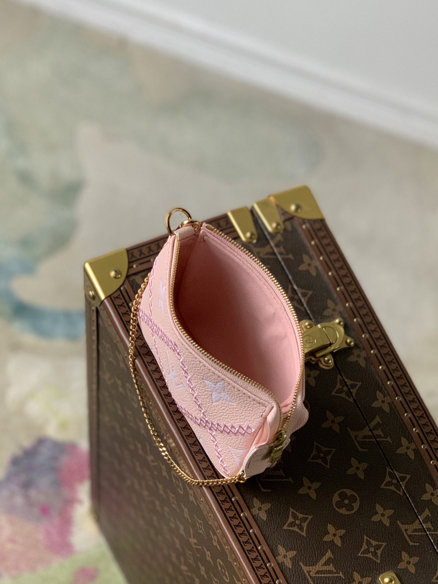Louis Vuitton Mini Pochette Accessoires-15*9.5*3CM