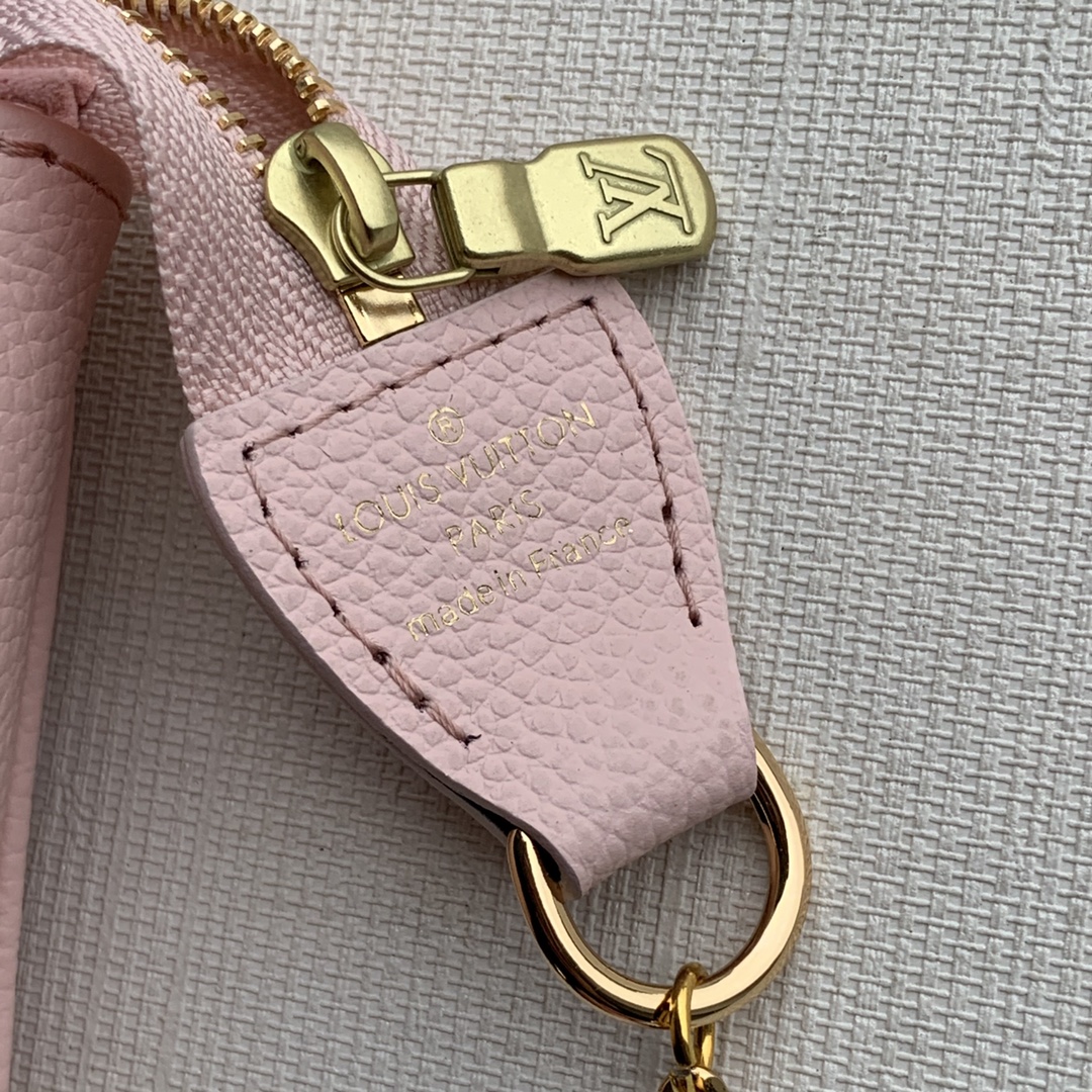 Louis Vuitton Mini Pochette Accessoires-15*9.5*3CM