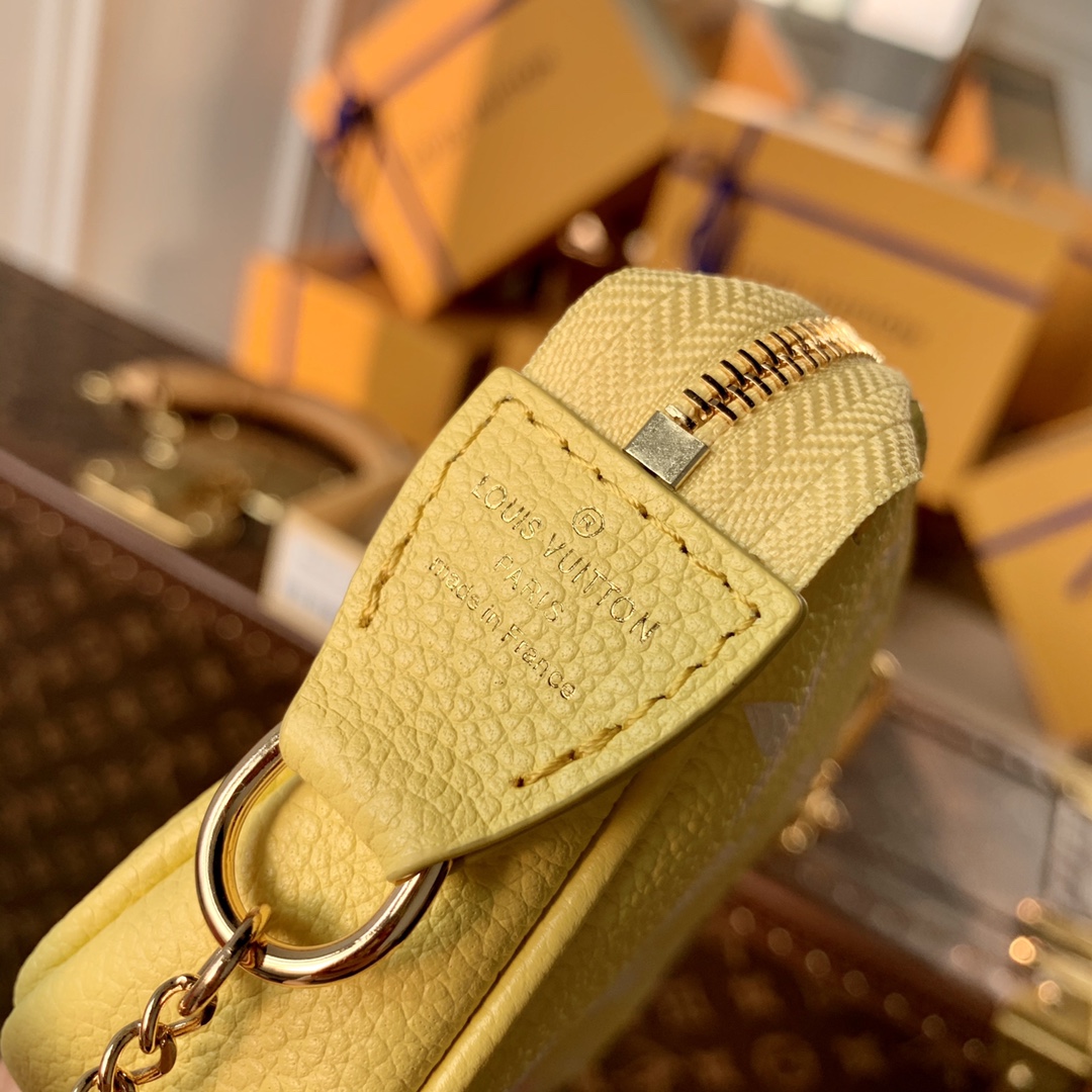 Louis Vuitton Mini Pochette Accessoires-15*9.5*3CM