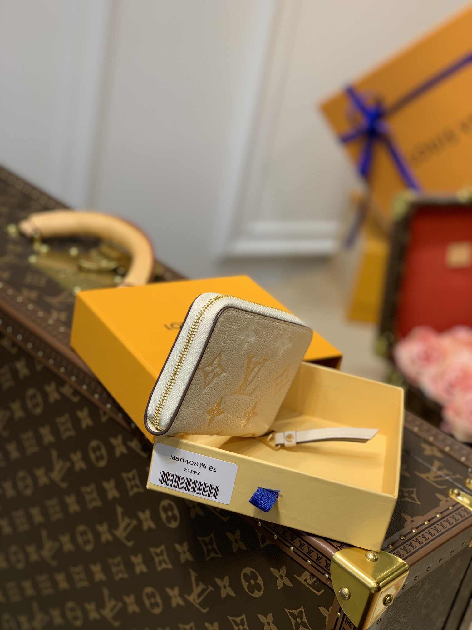 Louis Vuitton By The Pool Zippy Wallet-11*8.5*12CM