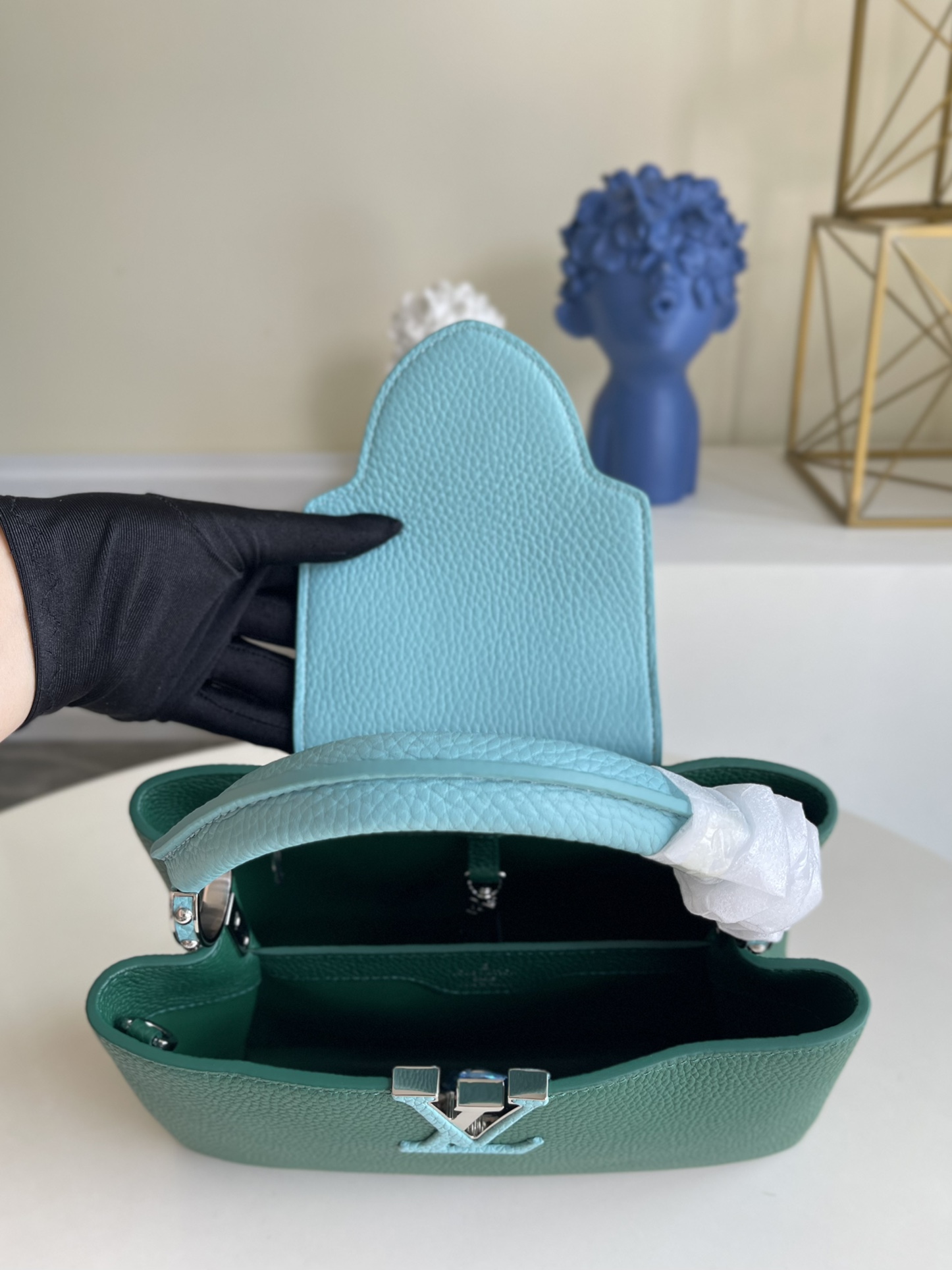Louis Vuitton Capucines Bag-27*18*9CM