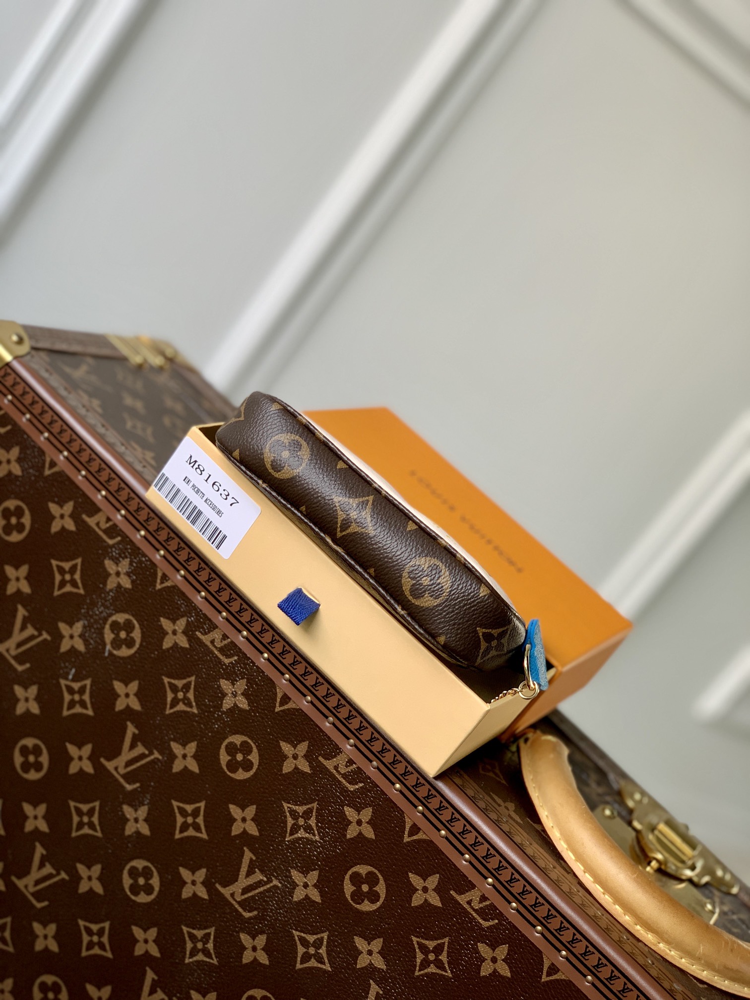 Louis Vuitton Mini Pochette Accessoires-15*9.5*3CM