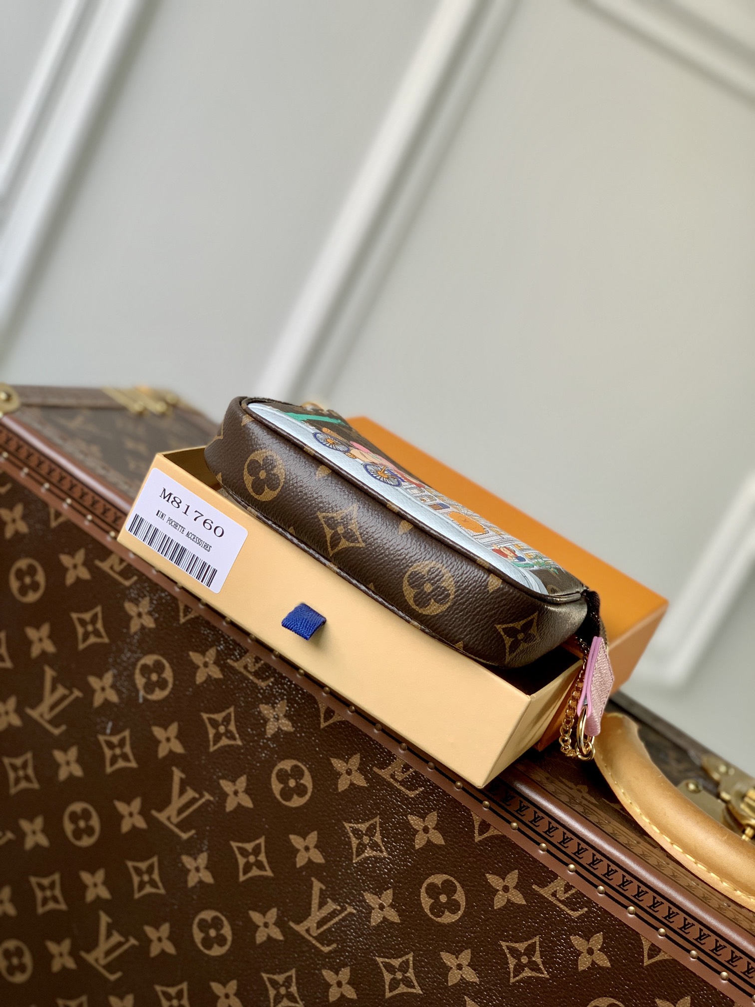 Louis Vuitton Mini Pochette Accessoires-15*9.5*3CM