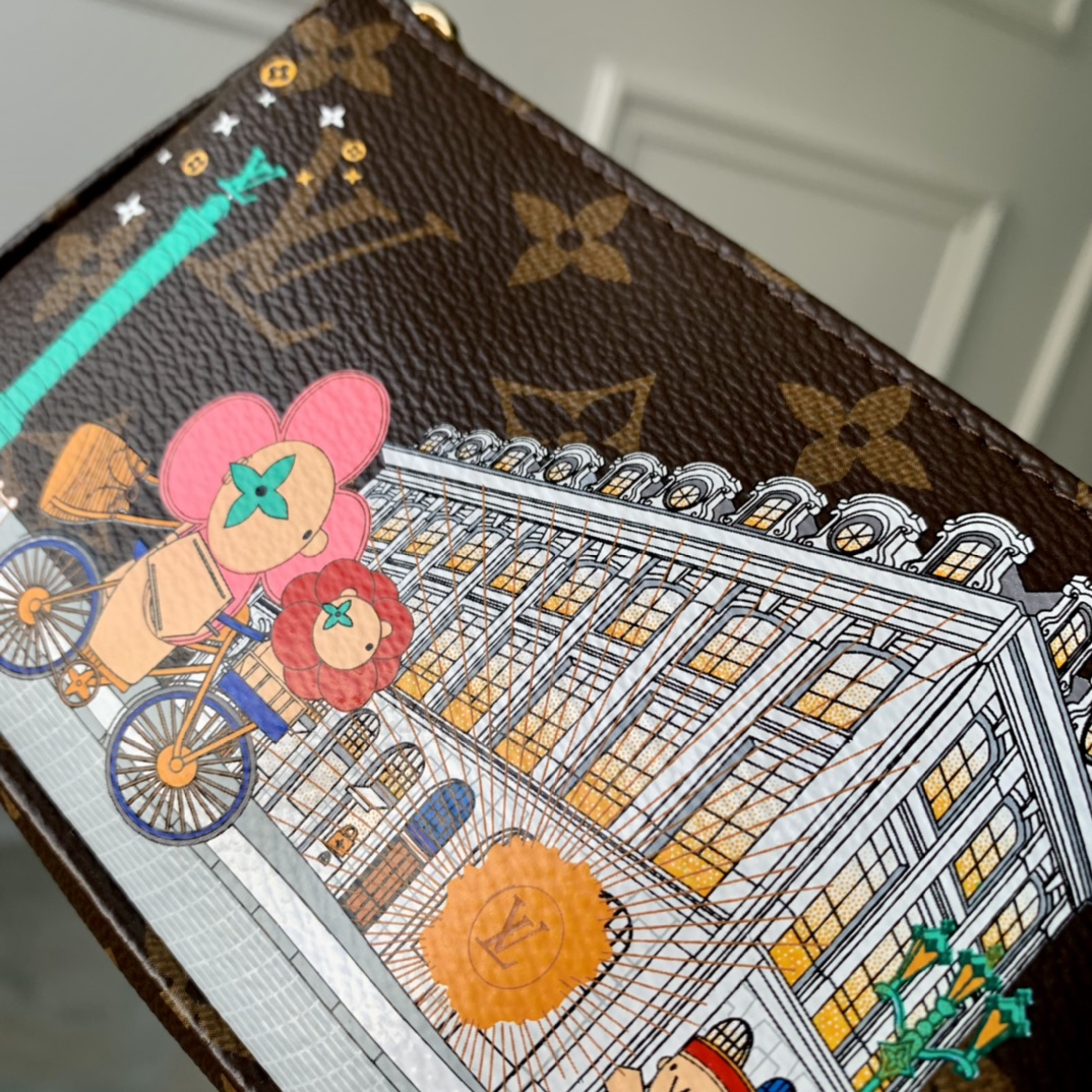 Louis Vuitton Mini Pochette Accessoires-15*9.5*3CM