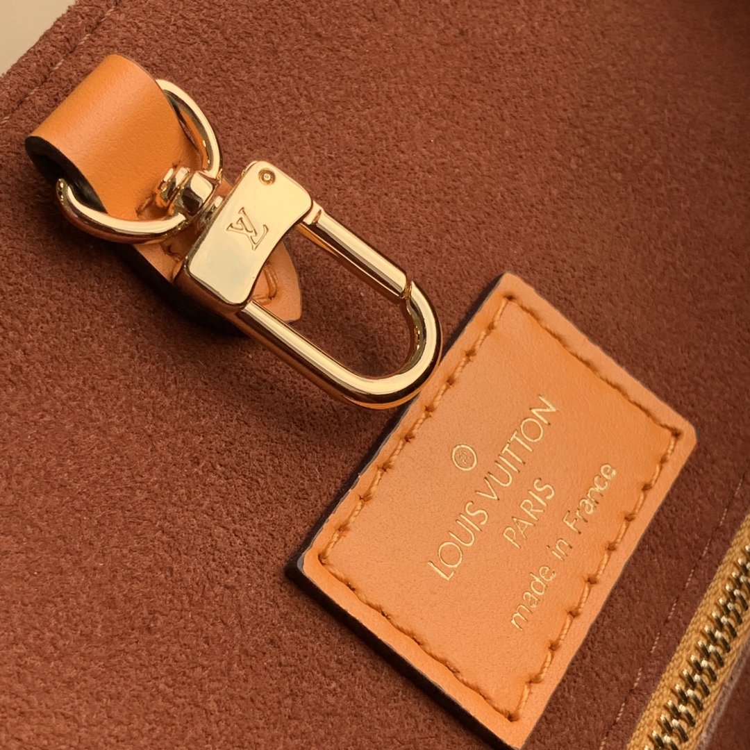 Louis Vuitton Fold Tote Bag-35*40*17CM Louis Vuitton Fold Tote Bag-35*40*17CM
