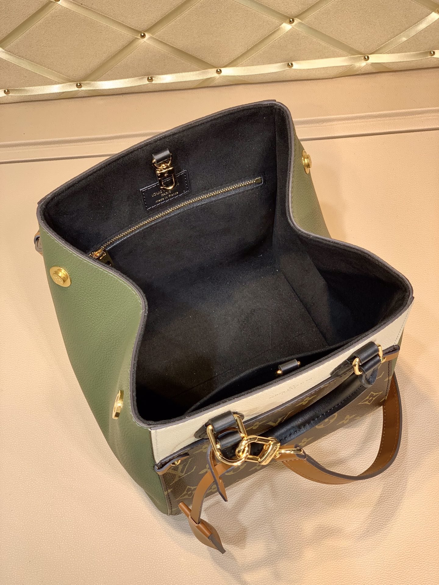 Louis Vuitton Fold Tote Bag-35*40*17CM Louis Vuitton Fold Tote Bag-35*40*17CM