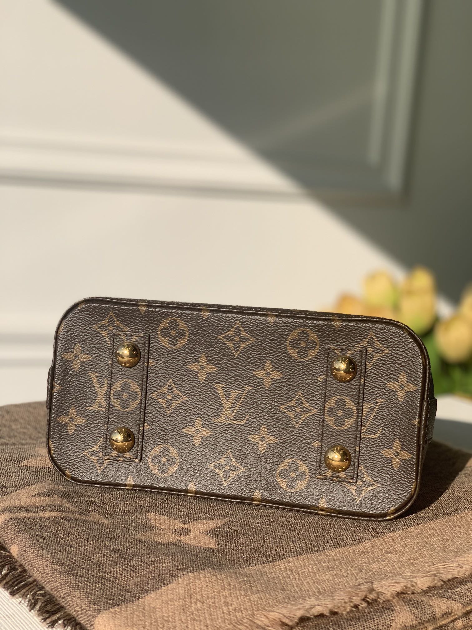 Louis Vuitton Alma BB-25*19*12CM