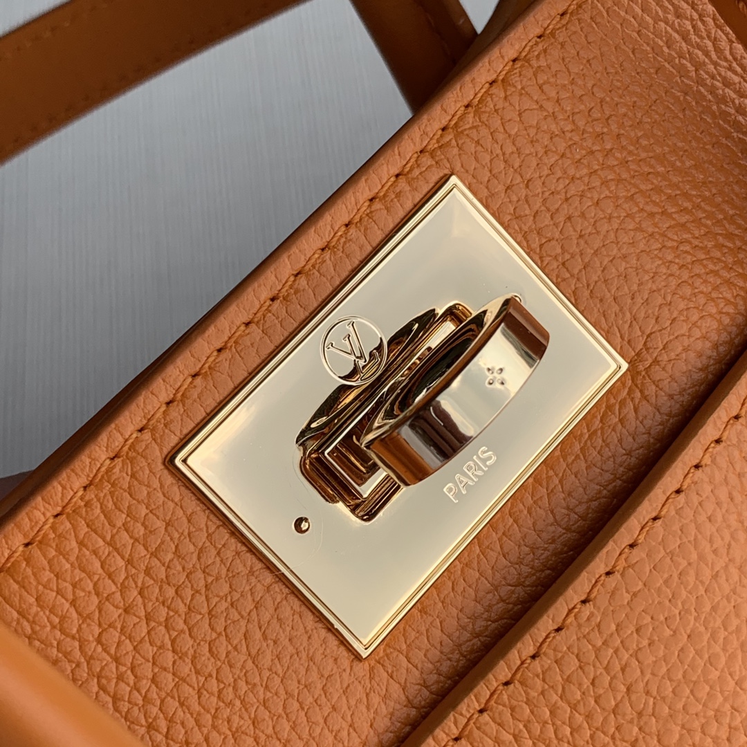 Louis Vuitton On My Side Tote Bag-M57728-31*25*14CM Louis Vuitton On My Side Tote Bag-M57728-31*25*14CM