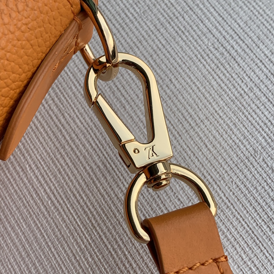 Louis Vuitton On My Side Tote Bag-M57728-31*25*14CM Louis Vuitton On My Side Tote Bag-M57728-31*25*14CM