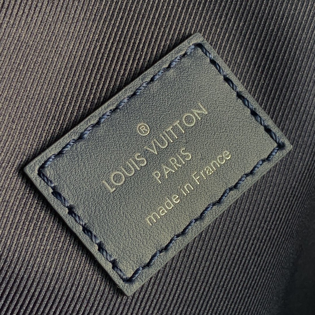 Louis Vuitton Discovery Backpsck-37*40*20 CM