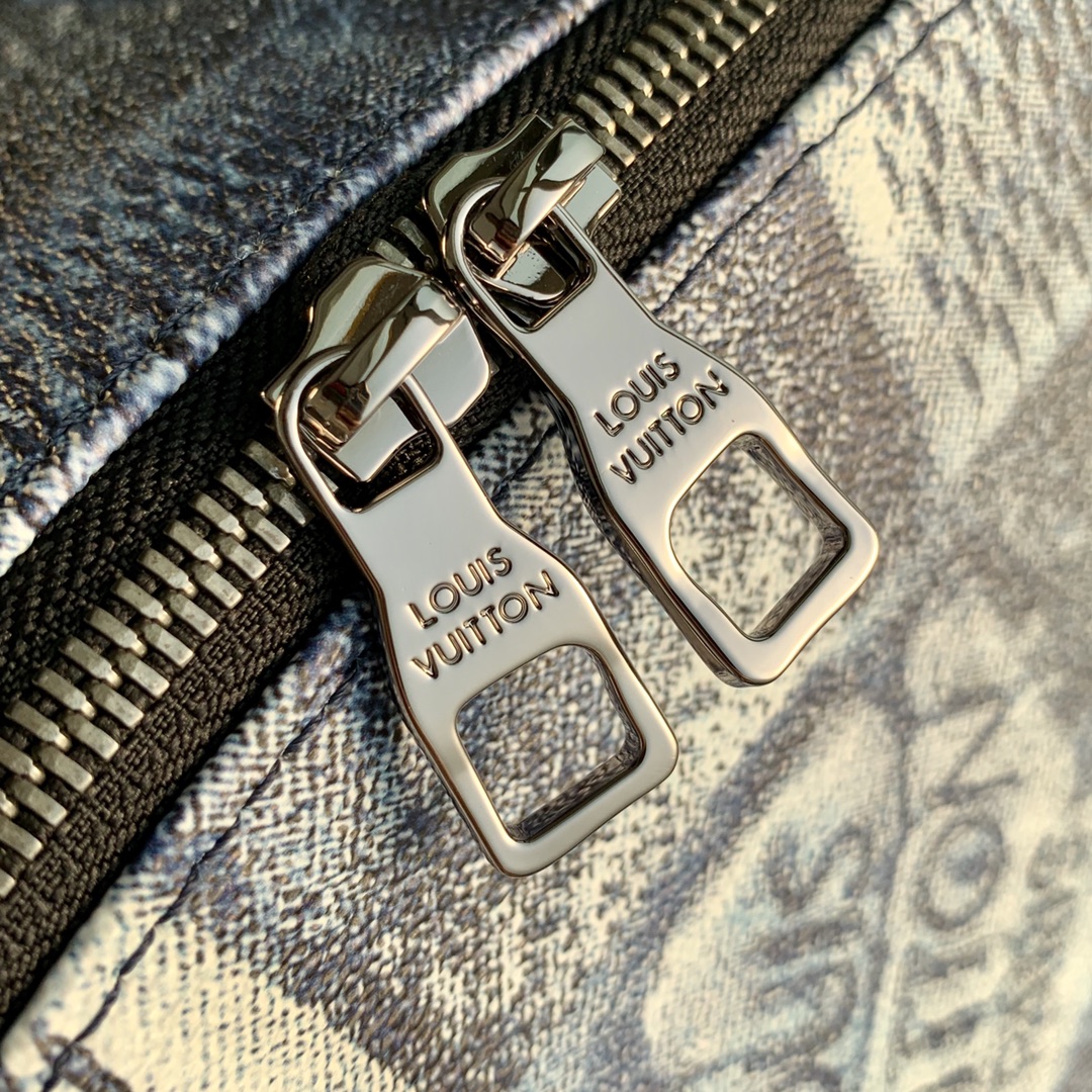Louis Vuitton Discovery Backpsck-37*40*20 CM