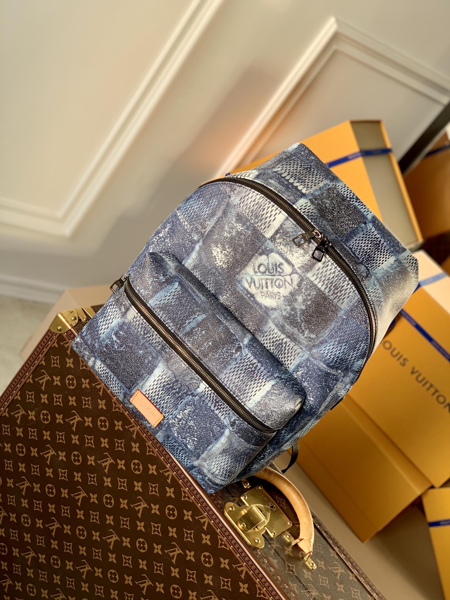 Louis Vuitton Discovery Backpsck-37*40*20 CM