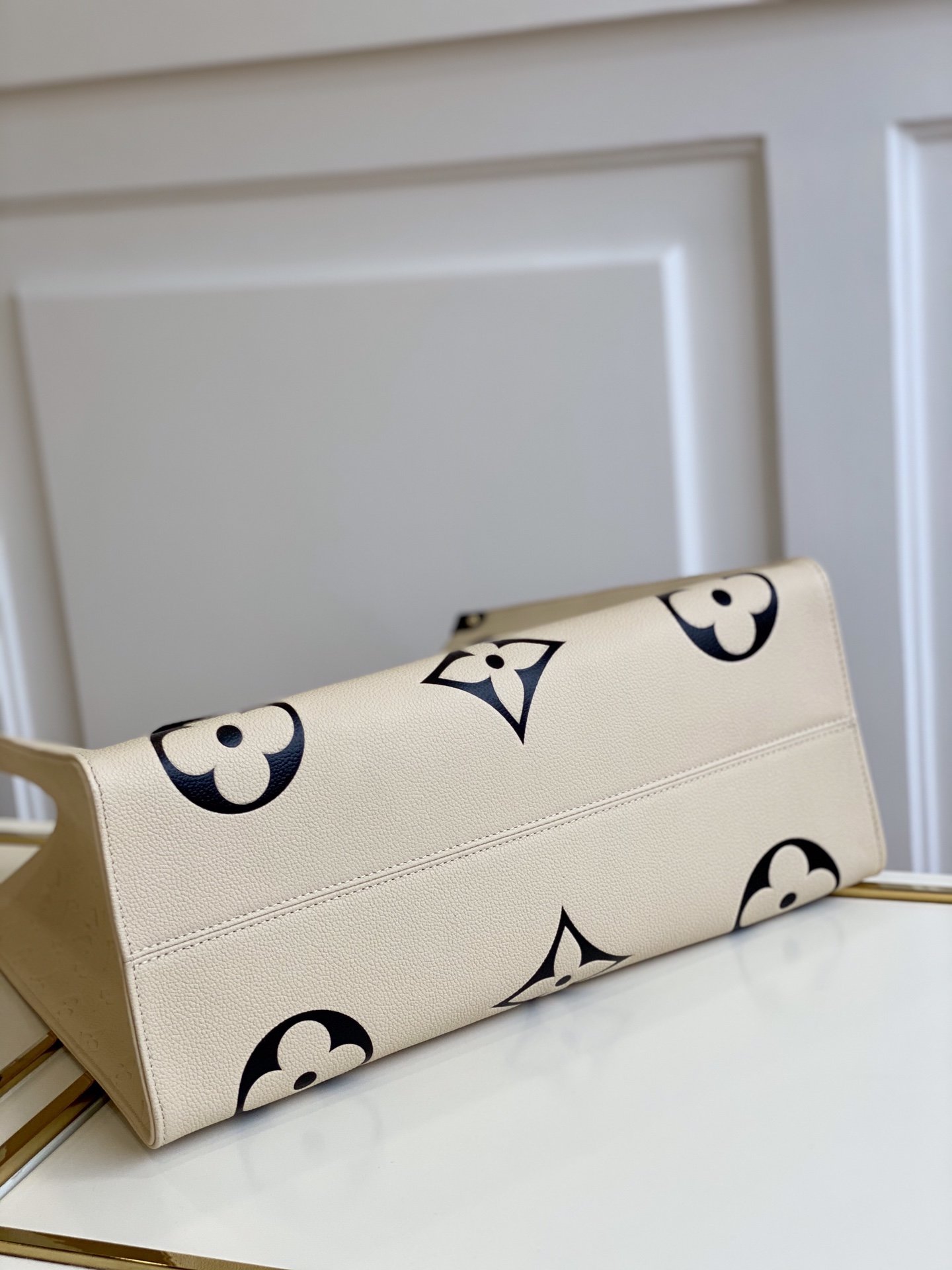 Louis Vuitton Onthego Handbag-41*34*19CM
