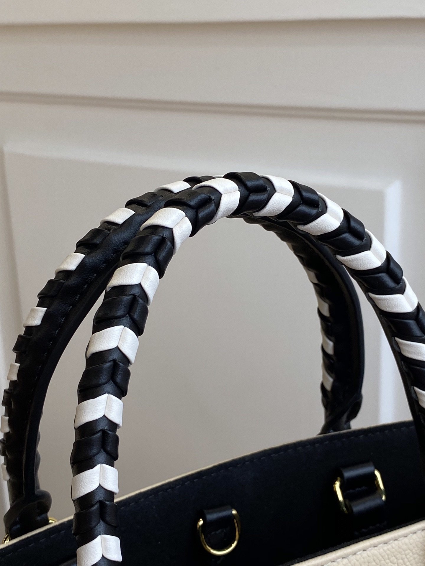 Louis Vuitton Onthego Handbag-41*34*19CM