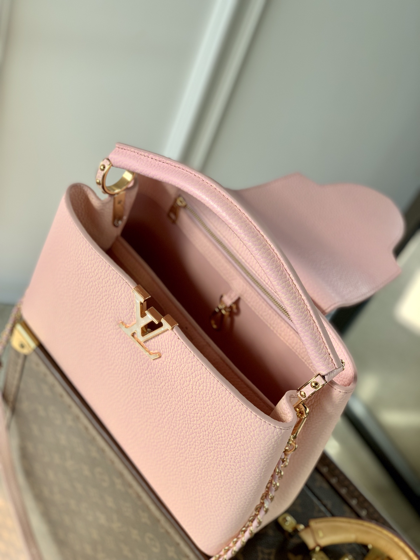 Louis Vuitton Capucines Bag-31.5*20*11CM