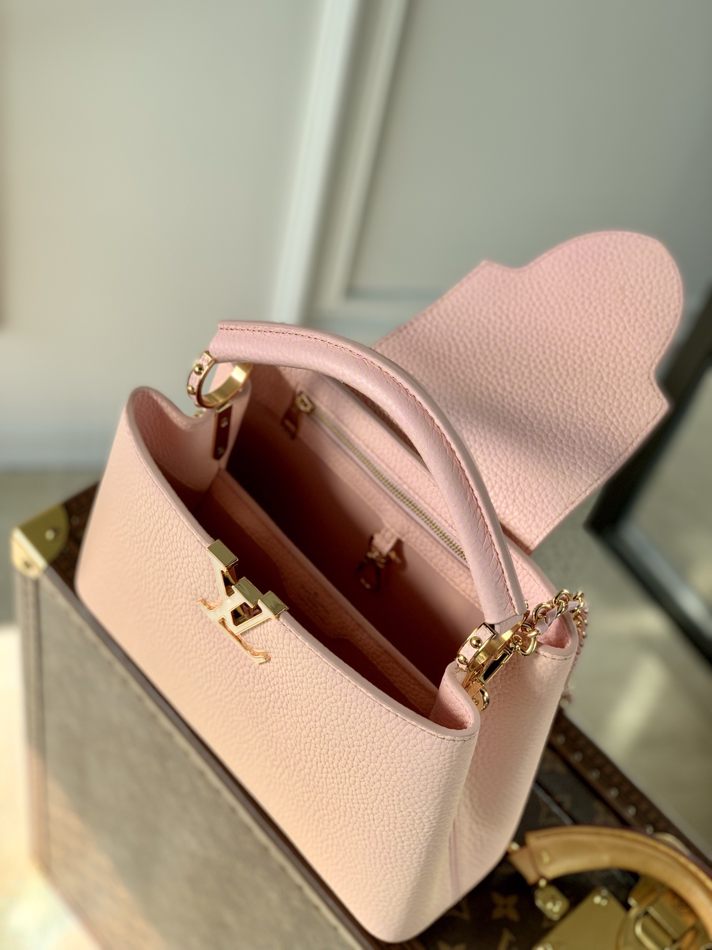 Louis Vuitton Capucines Bag-31.5*20*11CM