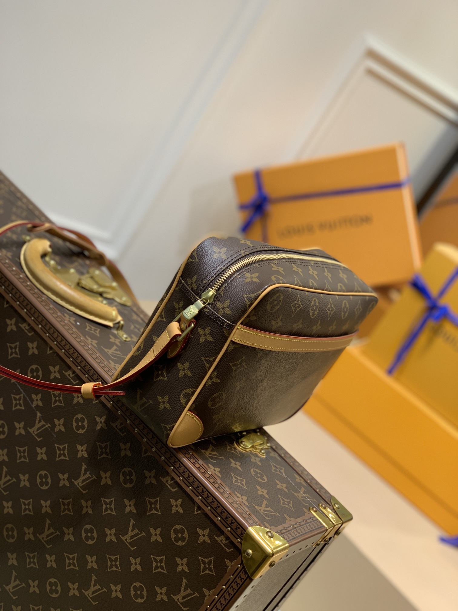 Louis Vuitton Vintage Camera Handbags -M51274 -27*17*7CM