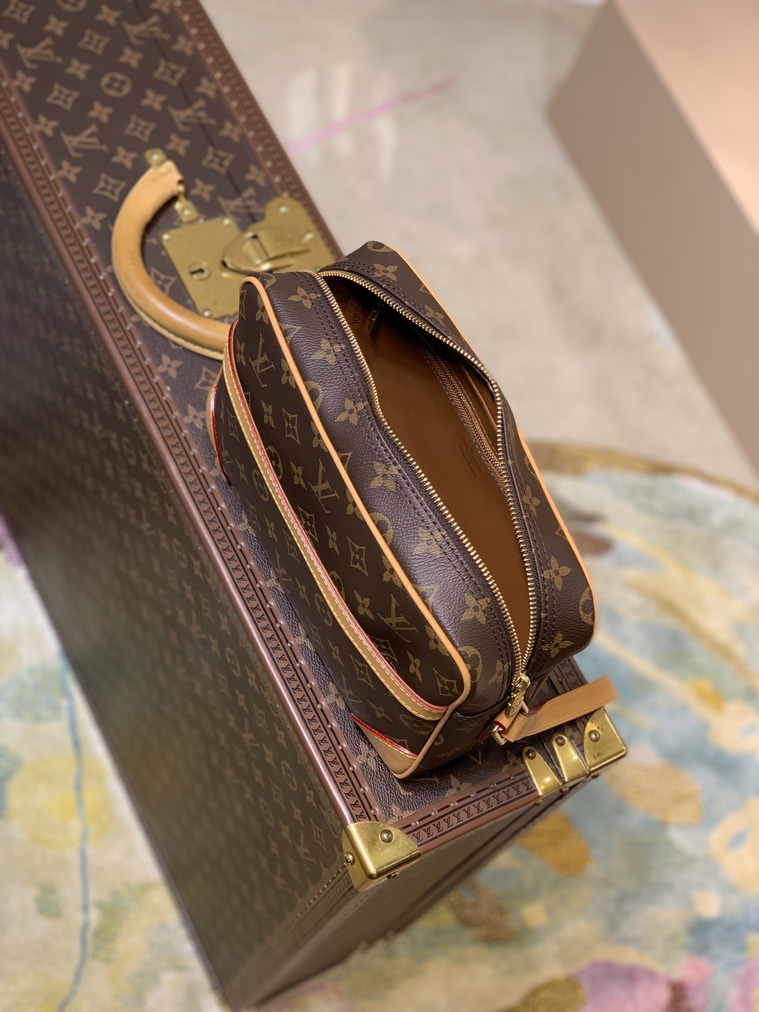Louis Vuitton Vintage Camera Handbags -M51274 -23.5*15.5*5.5CM