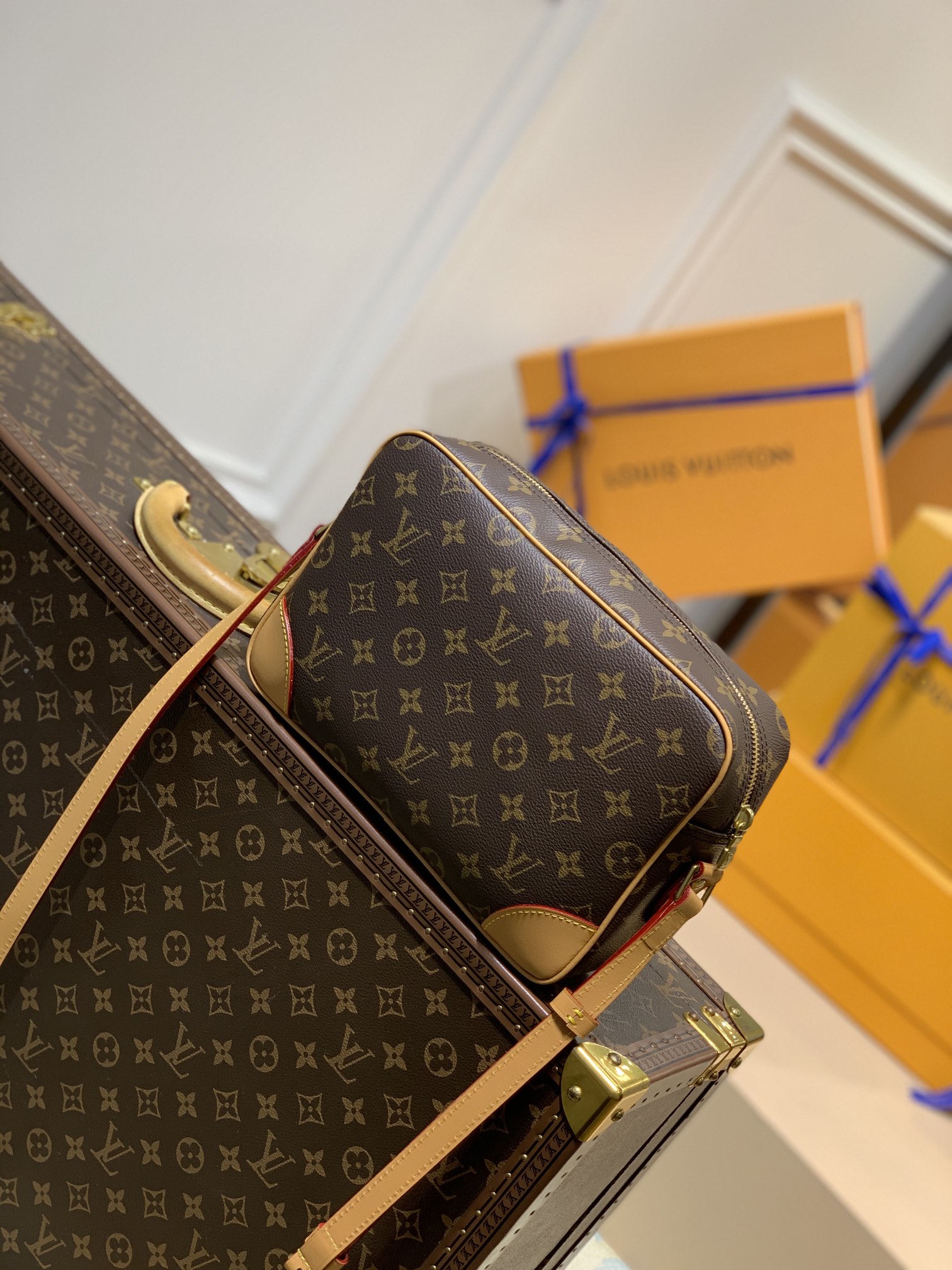 Louis Vuitton Vintage Camera Handbags -M51274 -23.5*15.5*5.5CM