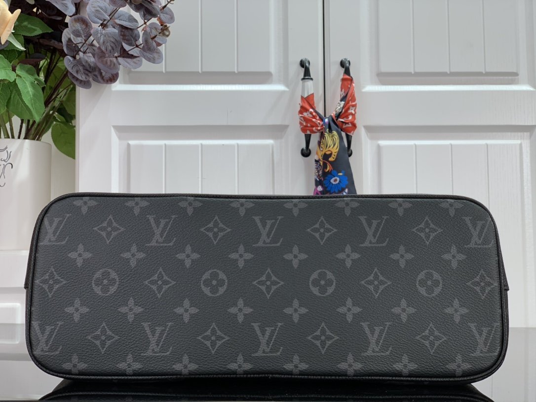 Louis Vuitton Outdoor Handbags-39*35*14.5CM Louis Vuitton Outdoor Handbags-39*35*14.5CM