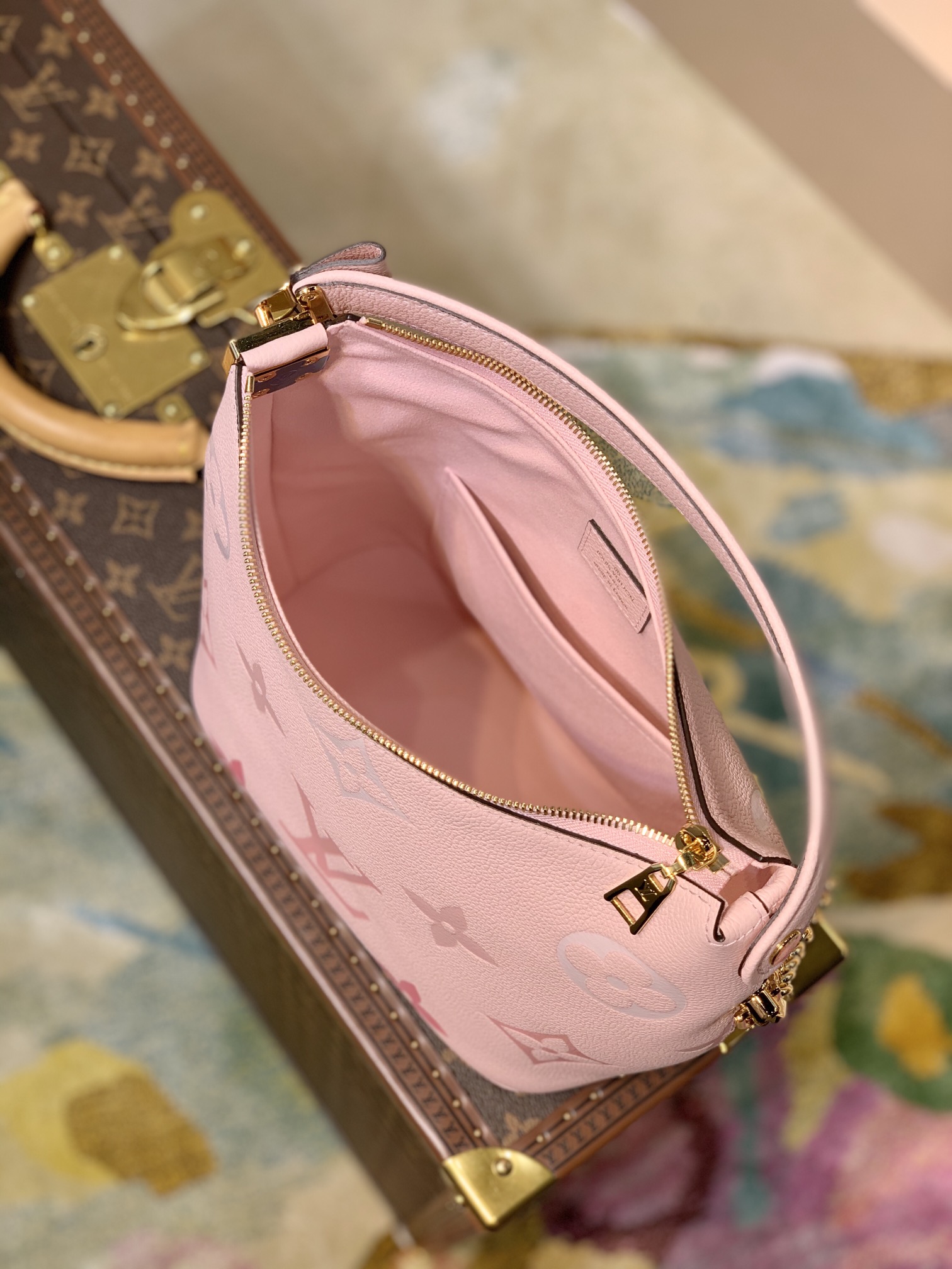Louis Vuitton Marshmallow Hobo-24*22*13CM Louis Vuitton Marshmallow Hobo-24*22*13CM