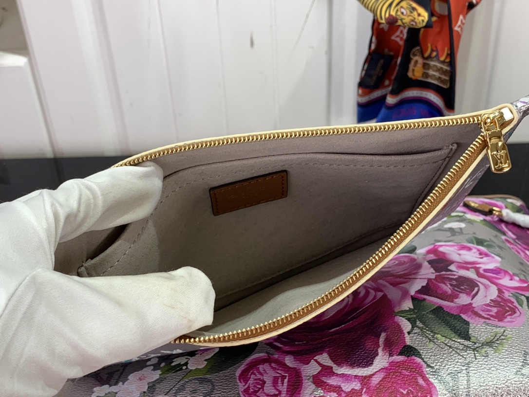 Louis Vuitton Neverfull M46102-32*29*17CM