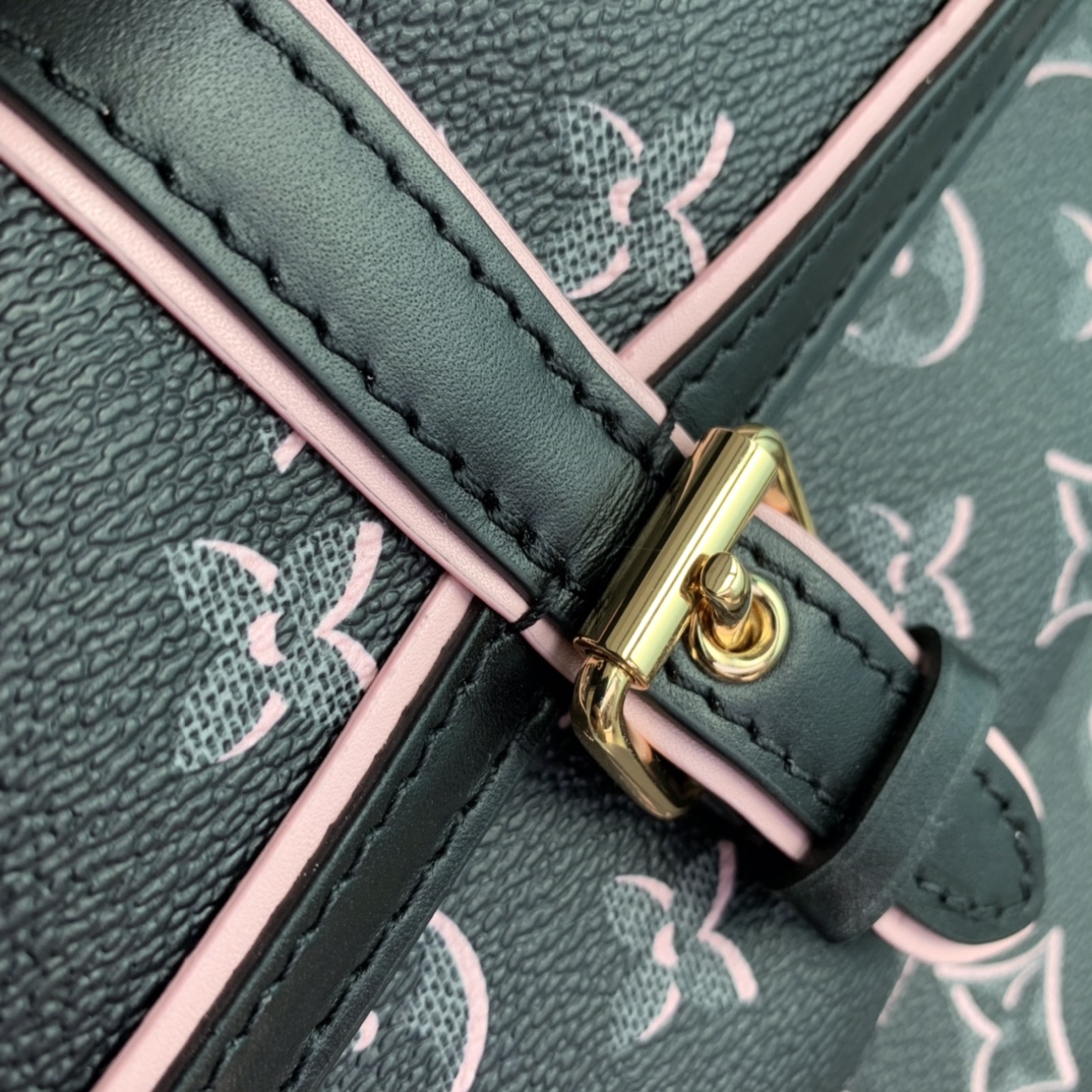 Louis Vuitton Neverfull M46102-32*29*17CM