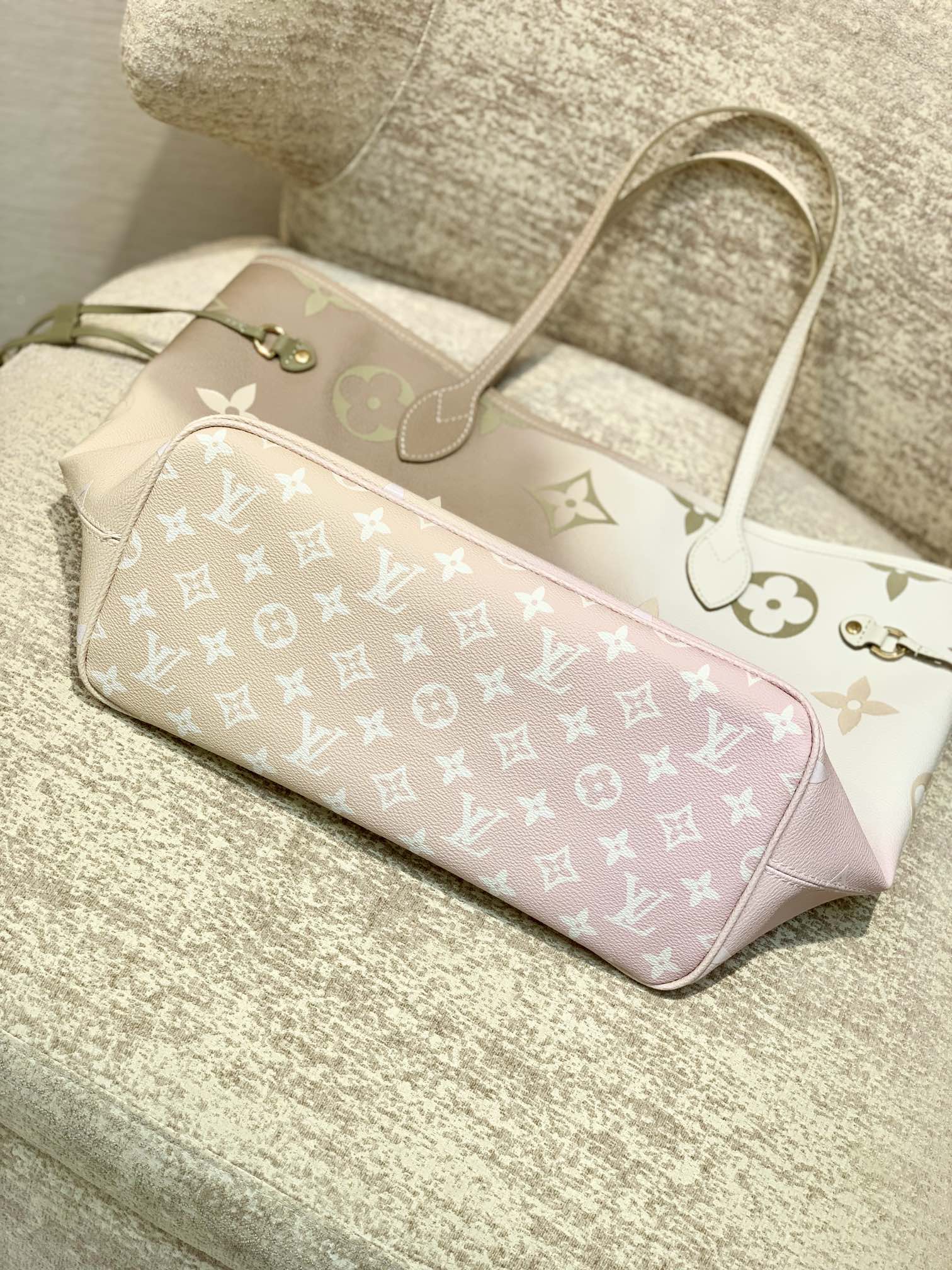 Louis Vuitton Neverfull M46102-32*29*17CM