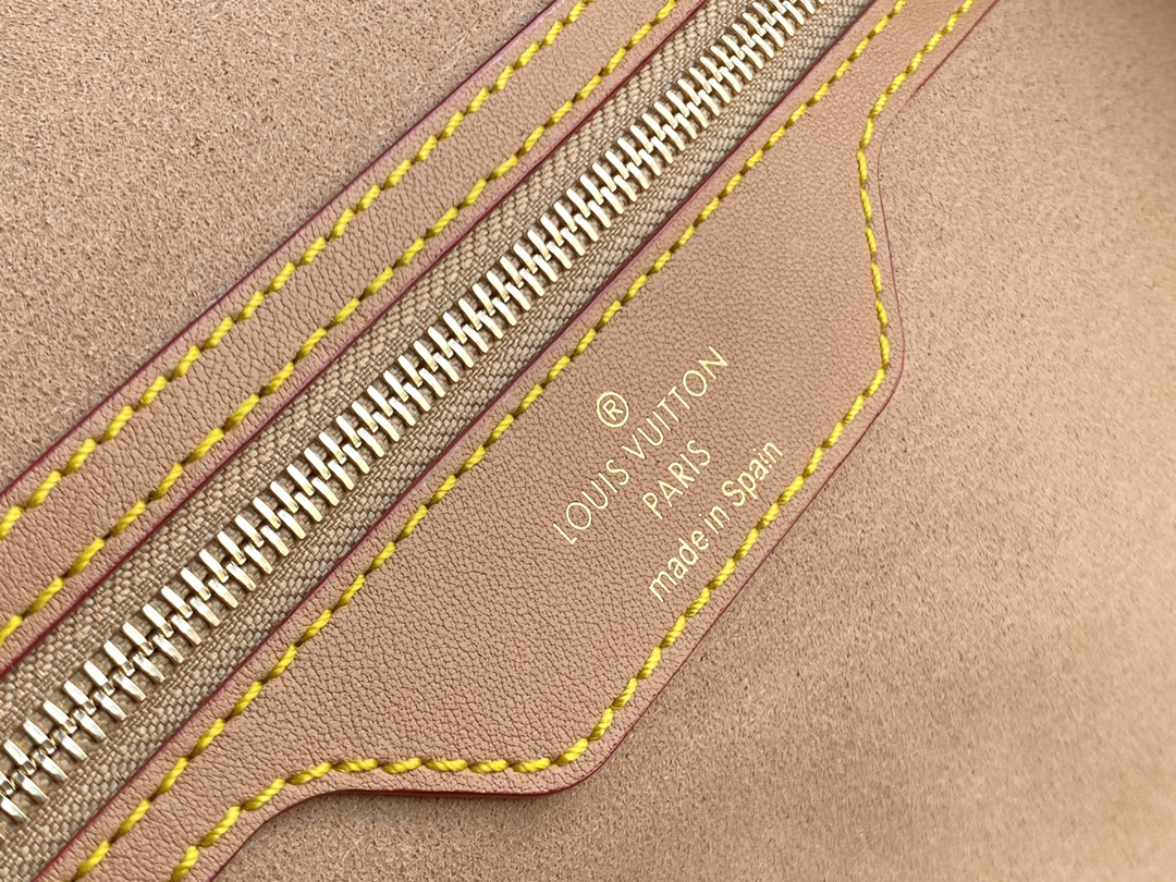 Louis Vuitton Neverfull MM-32*29*17CM
