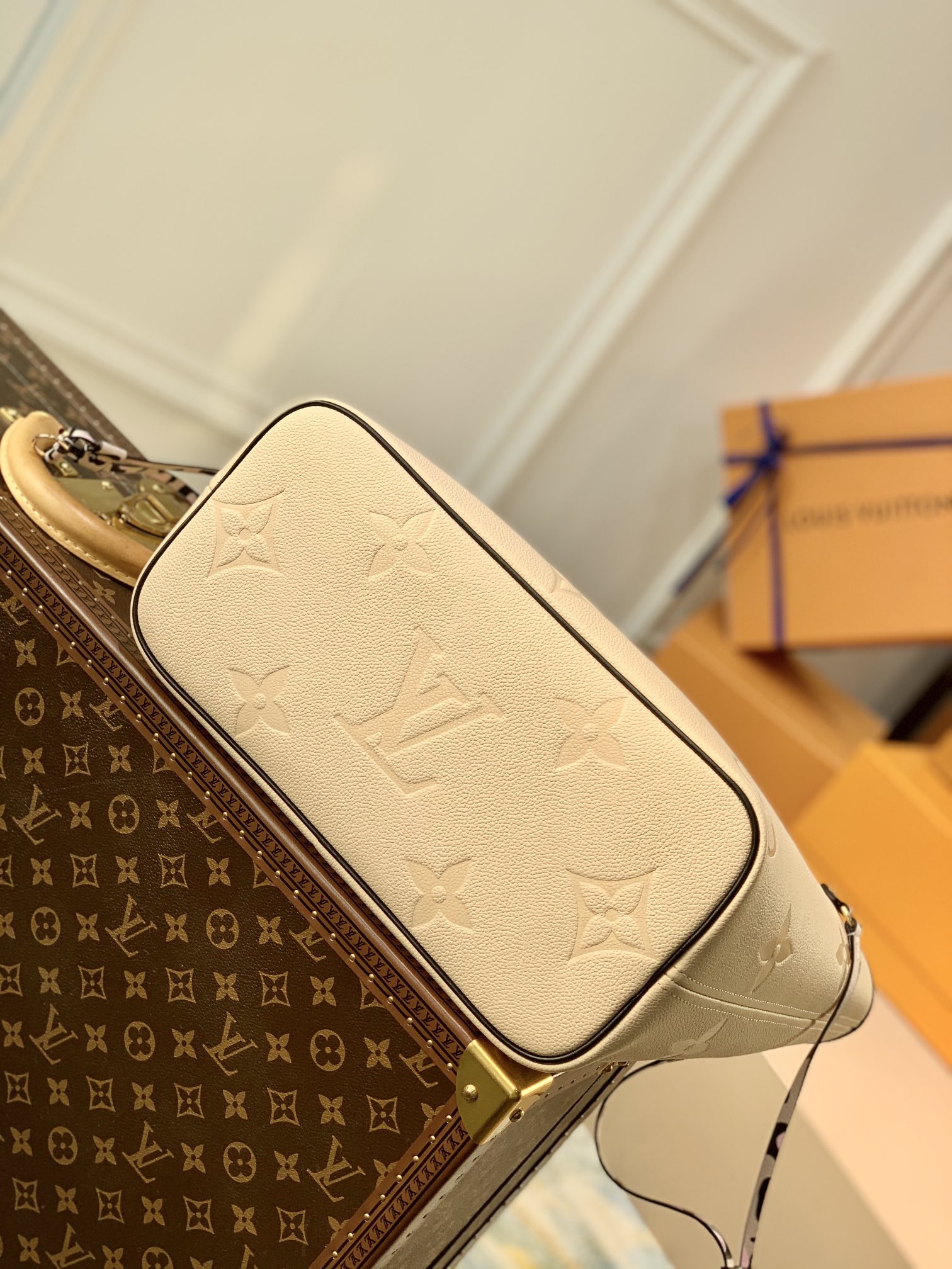 Louis Vuitton Neverfull MM-Red inside-32*29*17CM