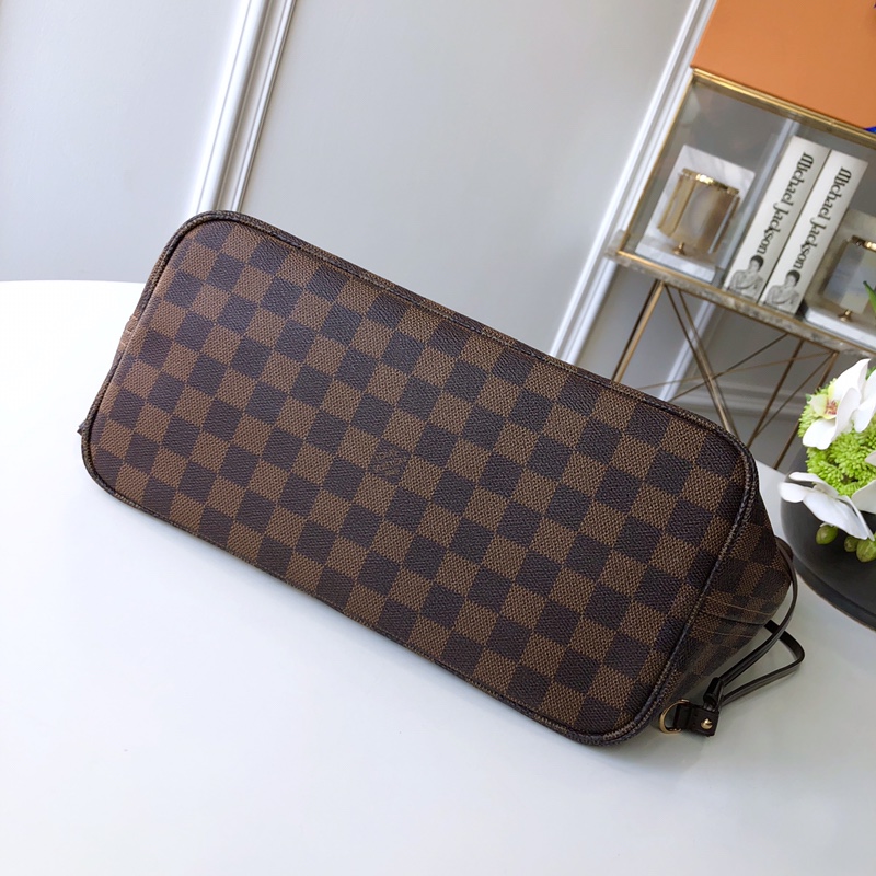 Louis Vuitton Neverfull MM (Red Inside) -32*29*17CM
