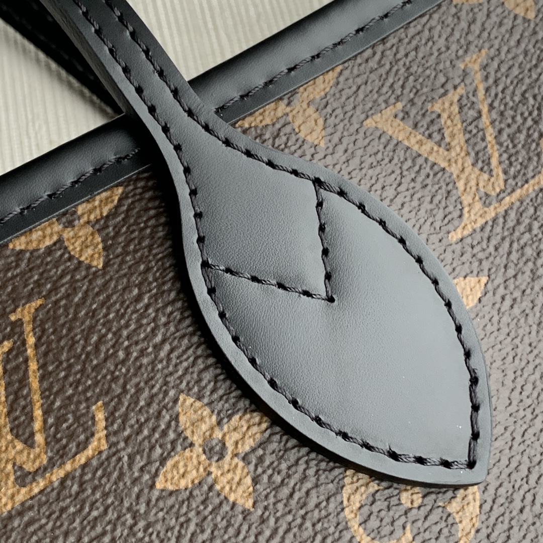 Louis Vuitton Neverfull MM (Red Inside) -32*29*17CM