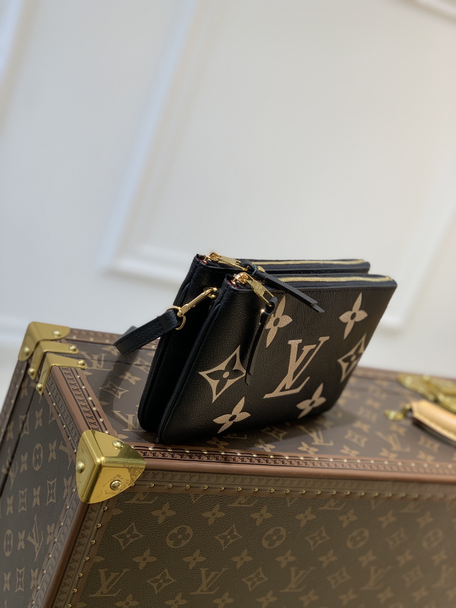 Louis Vuitton M80084 Pochette Double Zip Bag -20*12.5*3CM