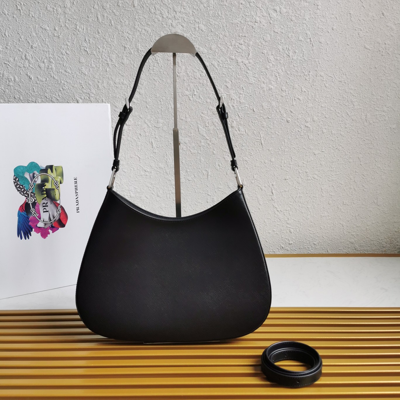Prada Cleo Handbags-30X18.5X4CM Prada Cleo Handbags-30X18.5X4CM