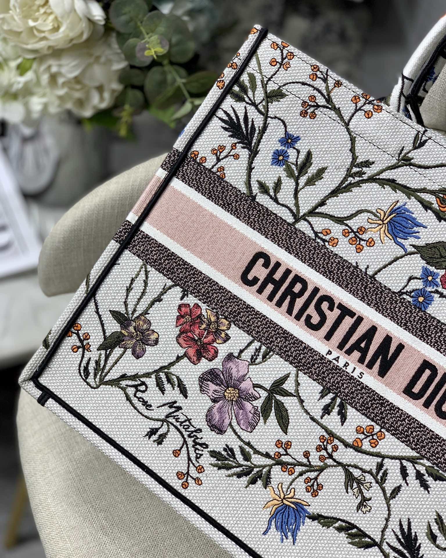 Diro Book Tote Bags-42*32*5CM
