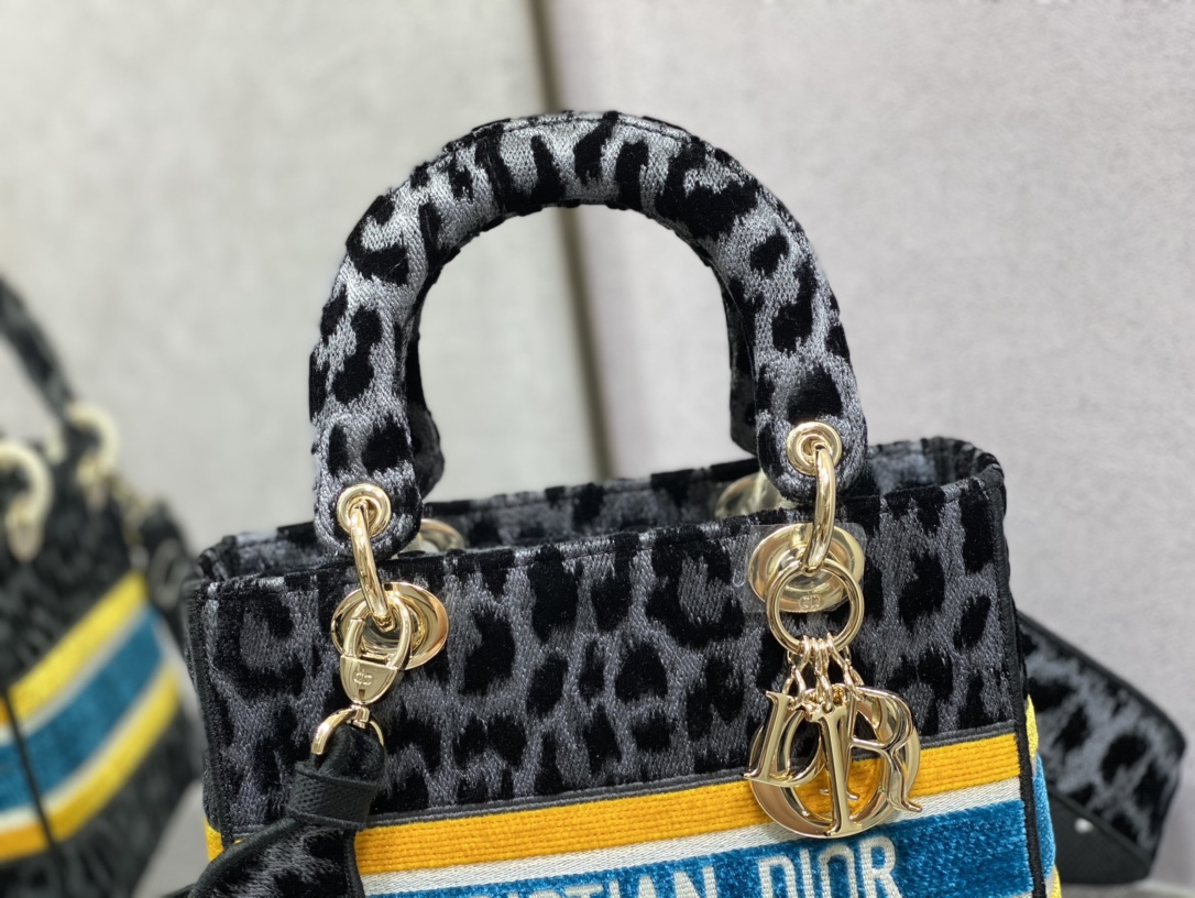 Lady Diro Handle Bag-24CM
