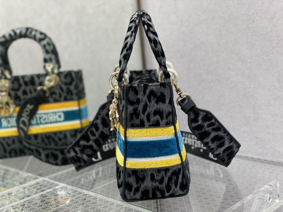 Lady Diro Handle Bag-24CM