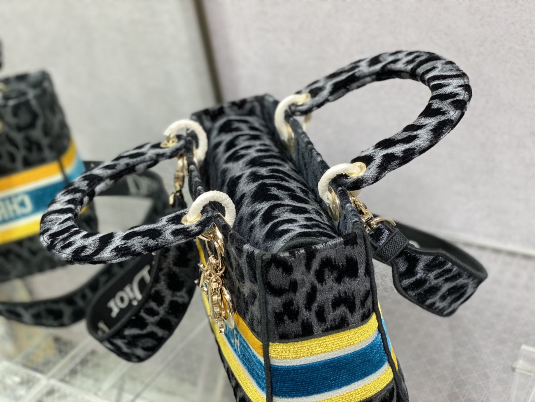 Lady Diro Handle Bag-24CM