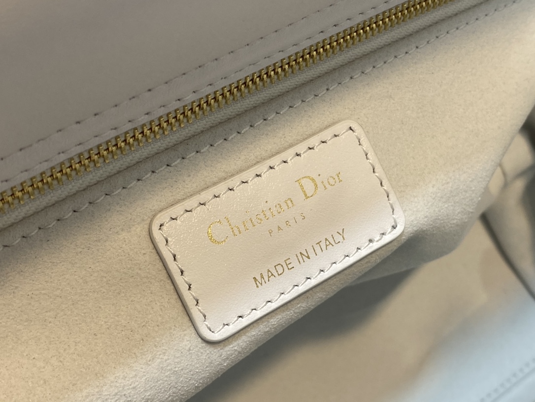 Lady Diro Handle Bag-24CM