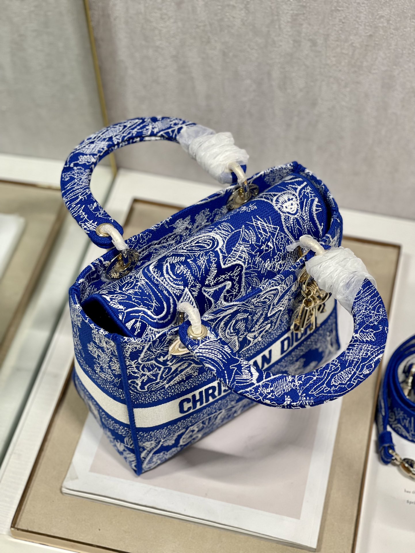 Lady Diro Handle Bag-24CM