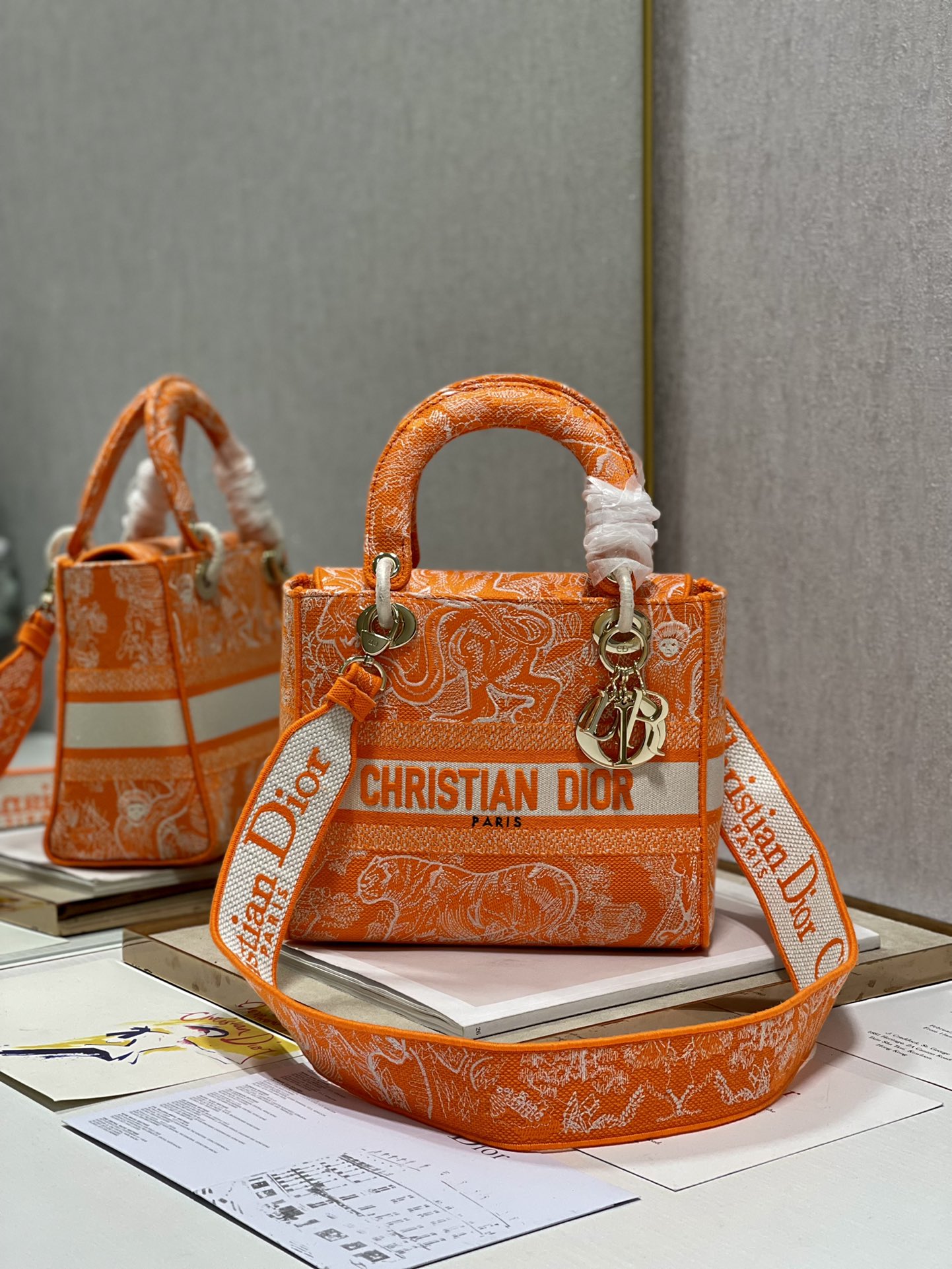 Lady Diro Handle Bag-24CM