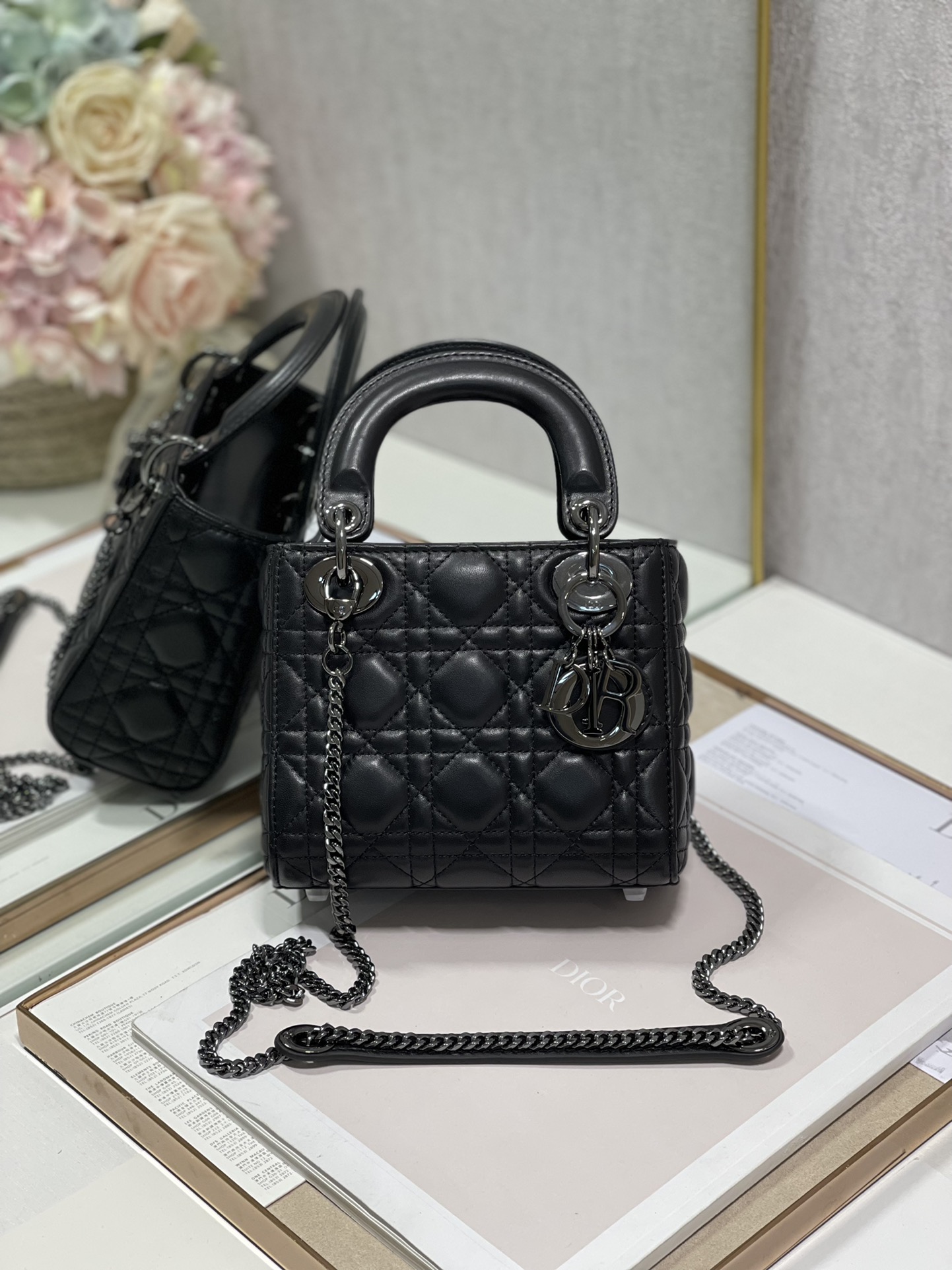 Lady Diro Handle Bags