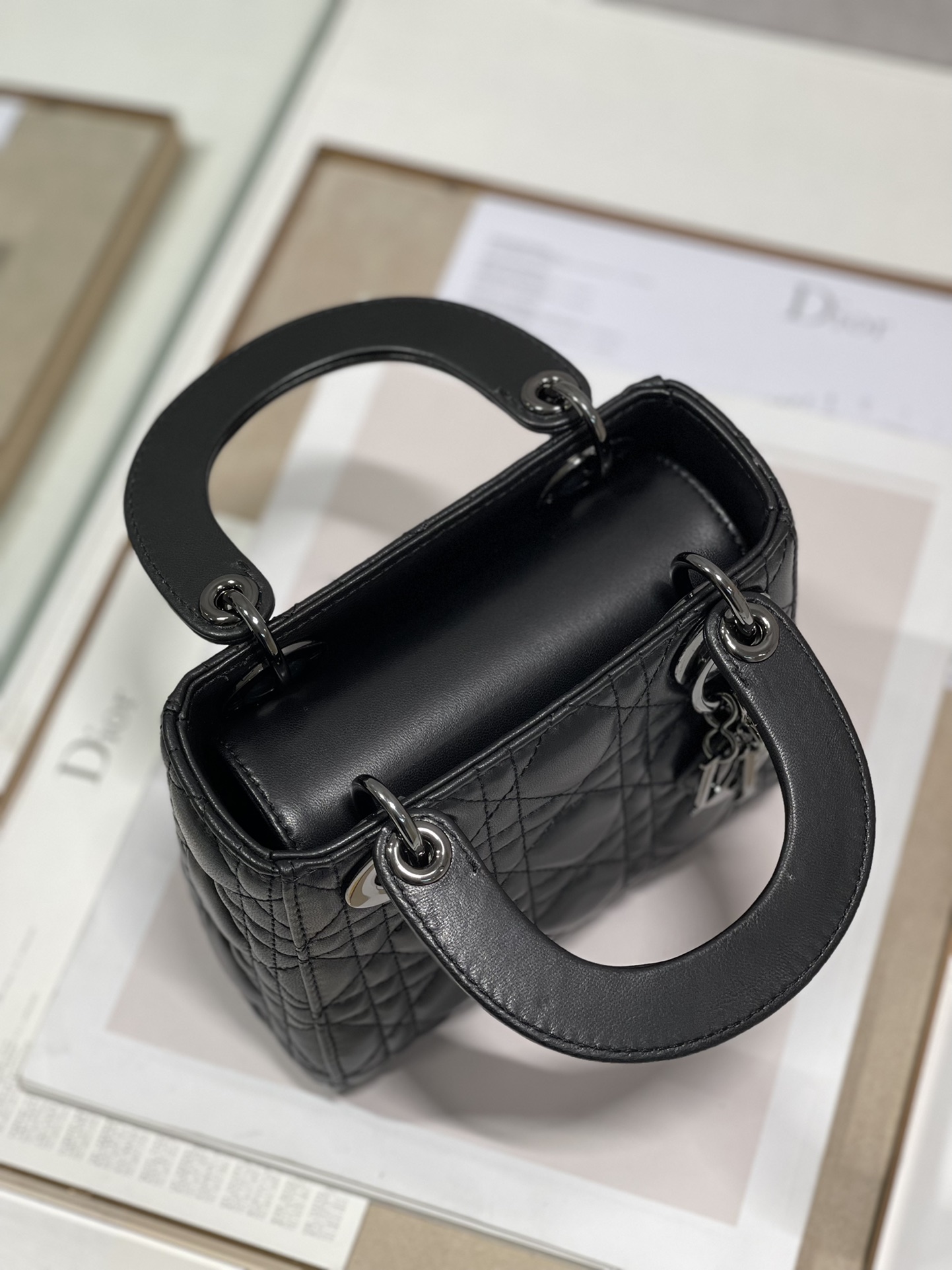Lady Diro Handle Bags