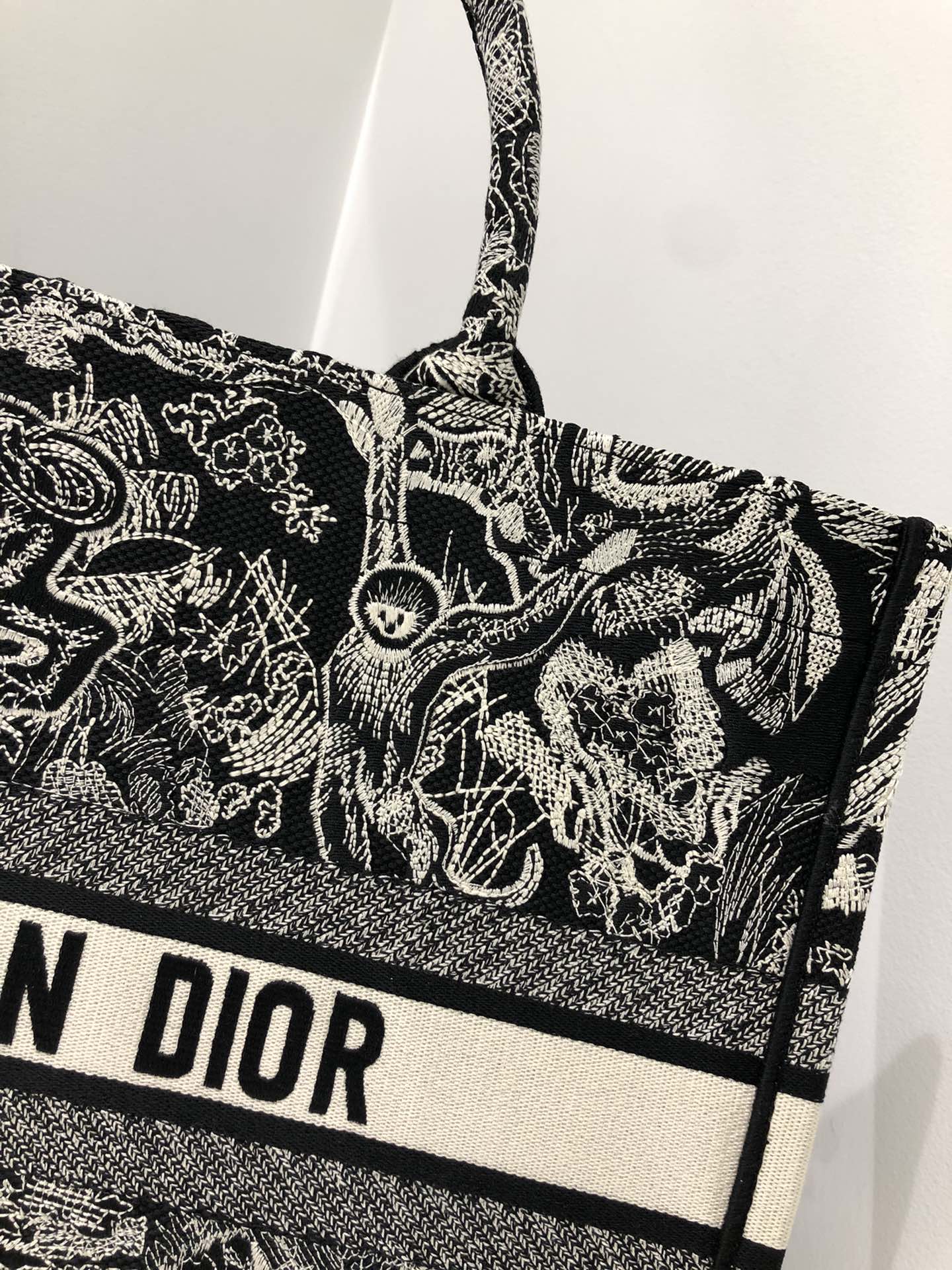 Diro Book Tote Bags-42*32*5CM