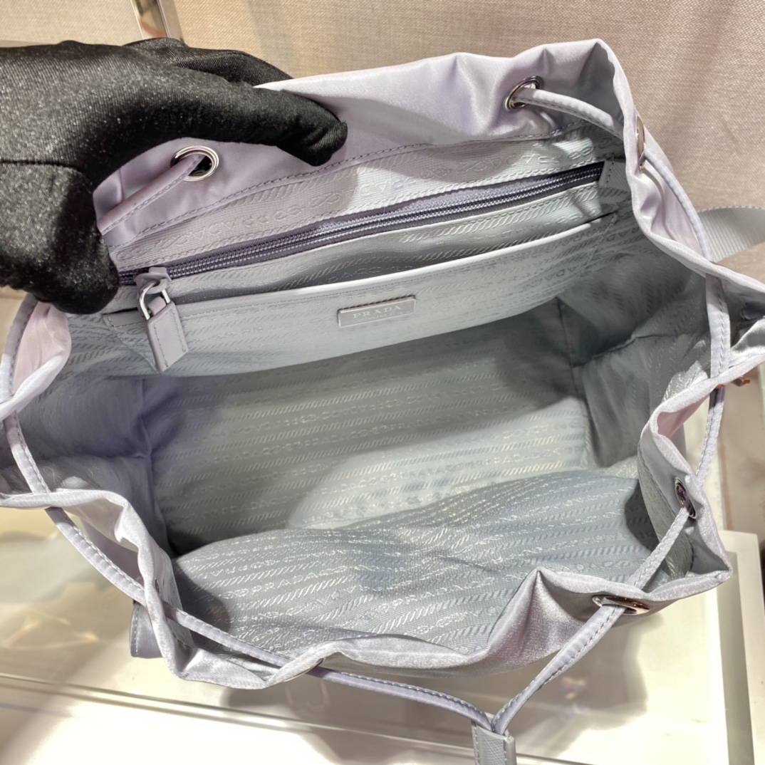Prada Backpack 1BZ811-30*32*15CM Prada Backpack 1BZ811-30*32*15CM