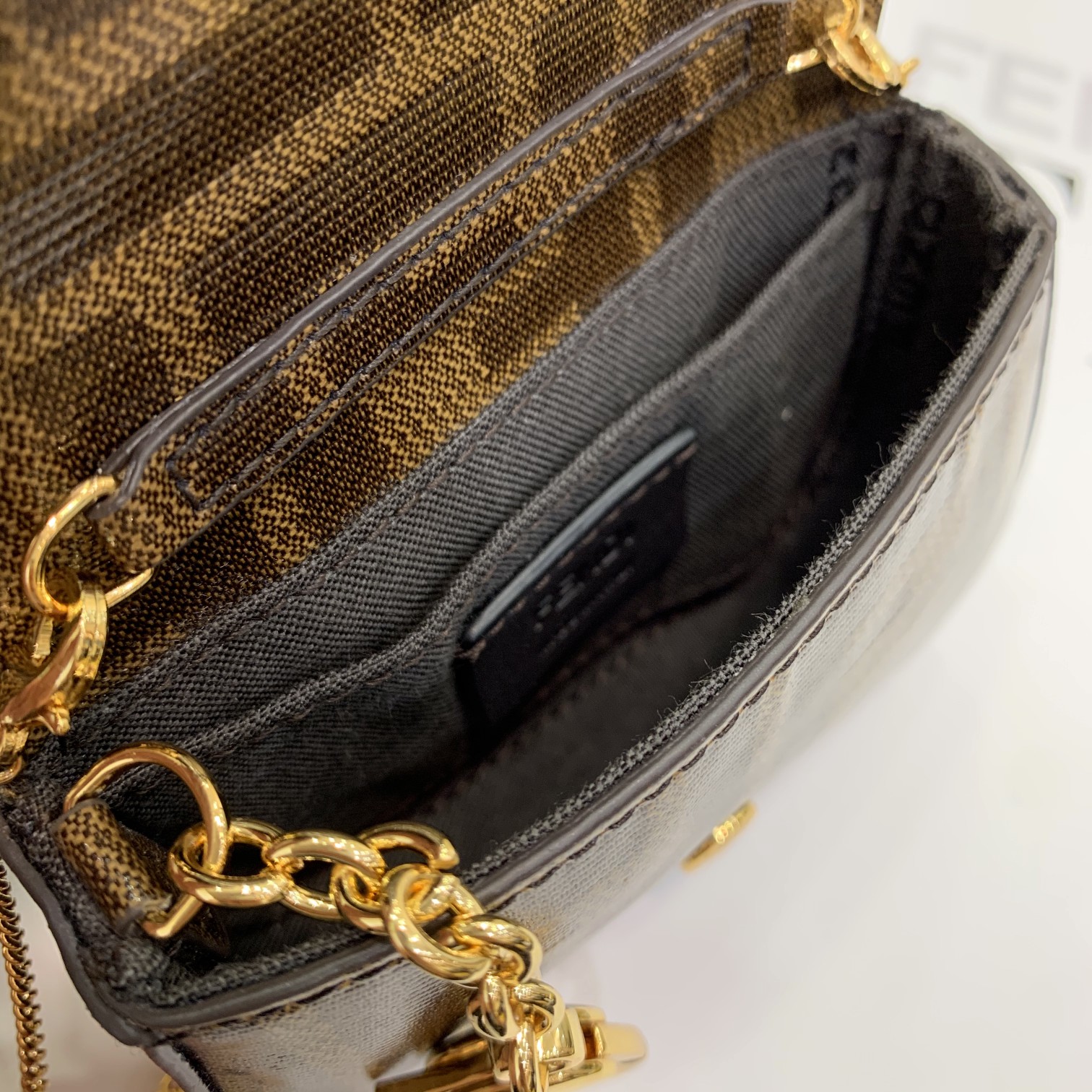 FendI Nano Baguette-10x7x2.5CM