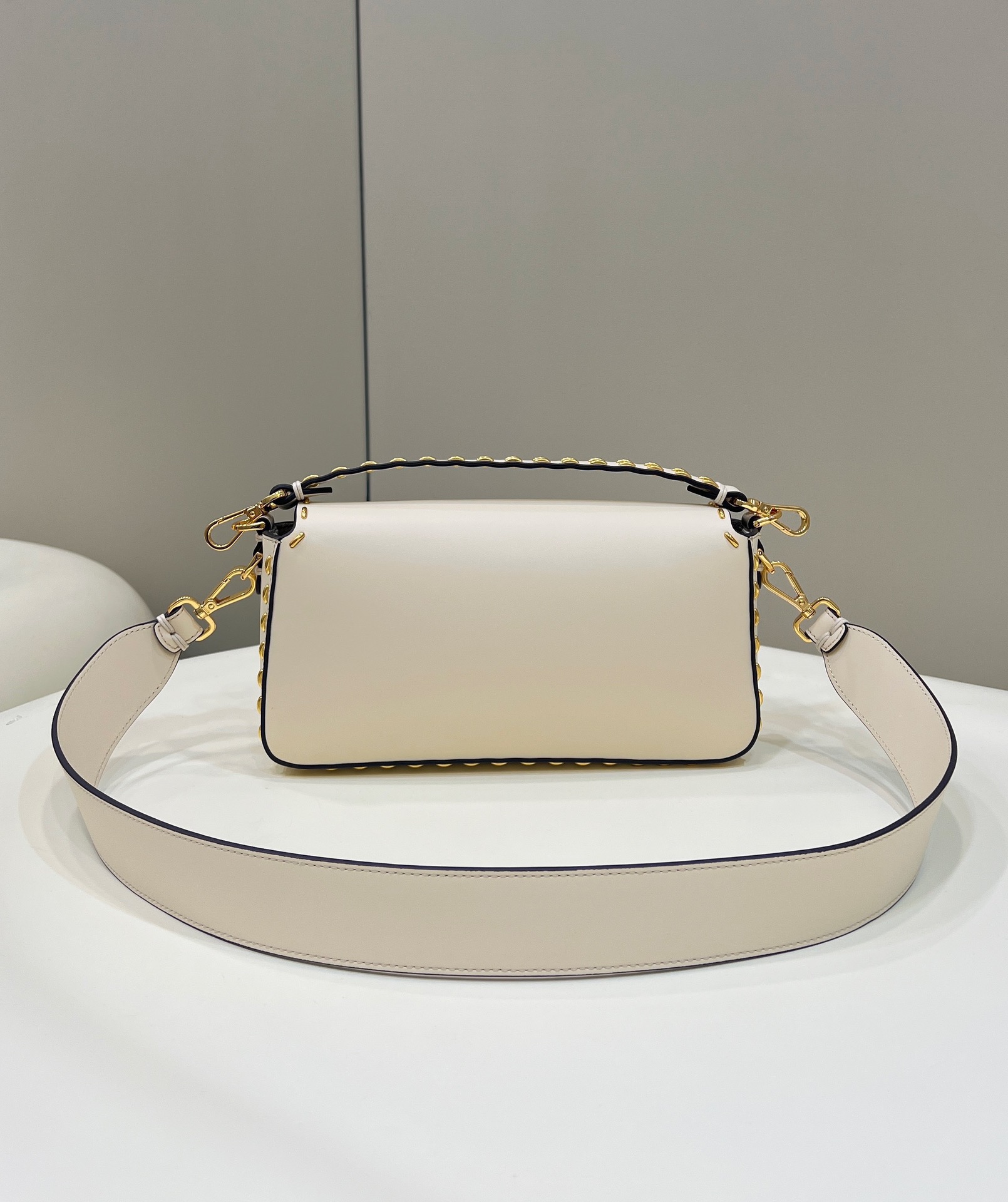 FendI Baguette Bag-26x14x4CM