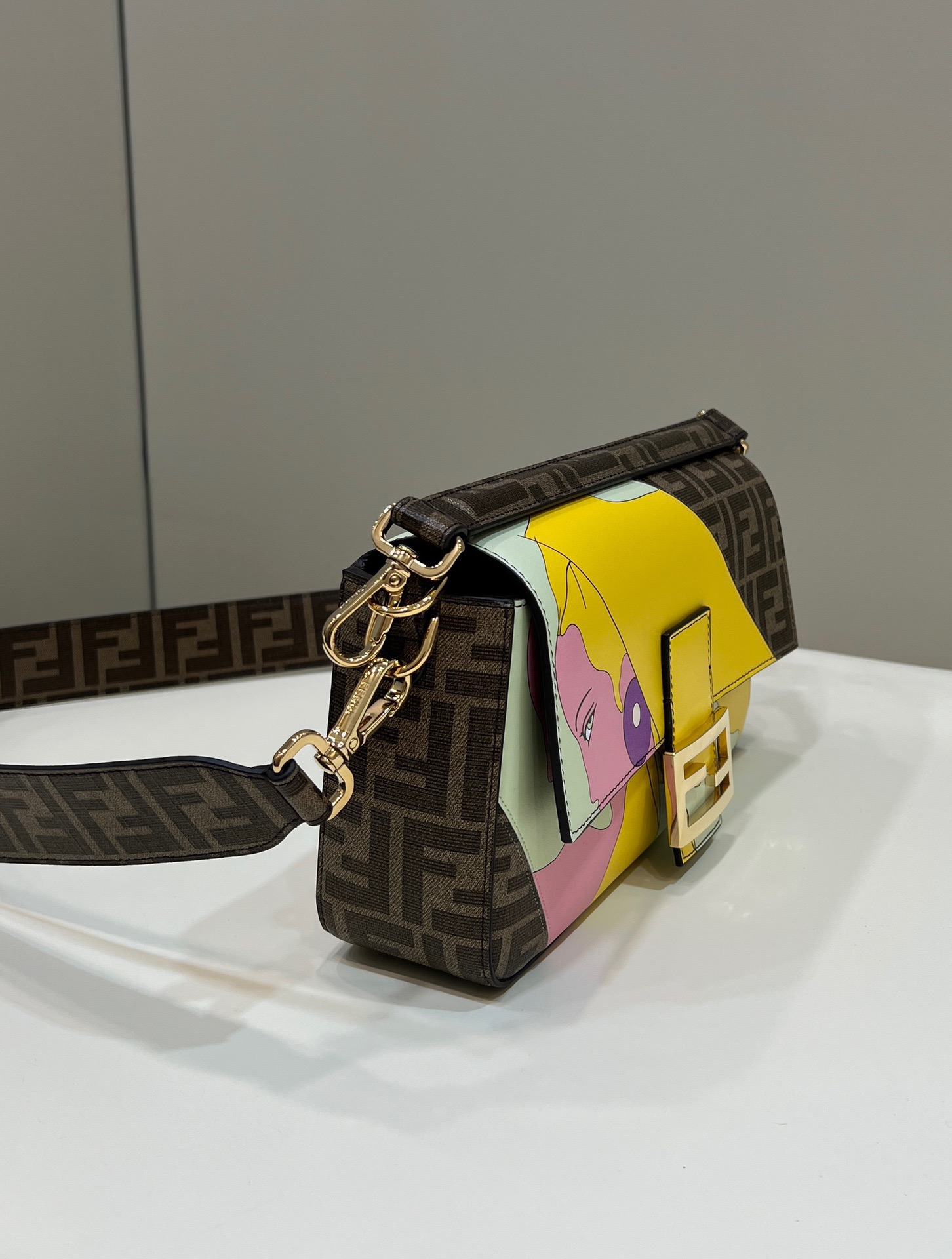 FendI Baguette Bag-28*6*13.5CM