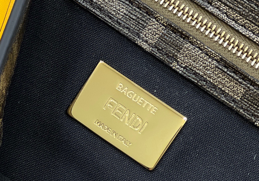 FendI Baguette Bag-28*6*13.5CM