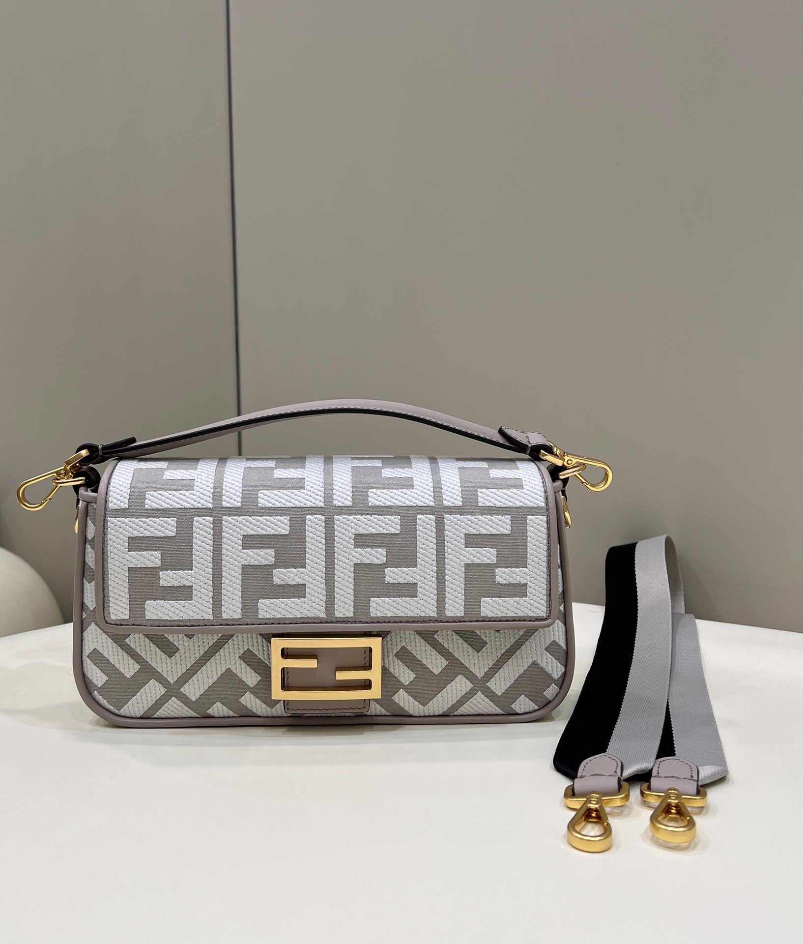 FendI Baguette Bag-27×6×14CM